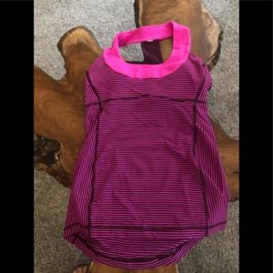 Lot of 2 sports bras Lululemon striped /VSX Size 2